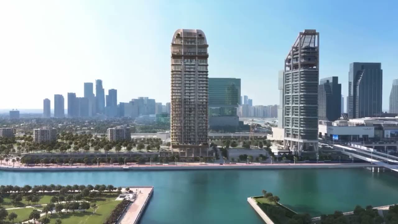 Arrival and butler service at The Ritz-Carlton Residences